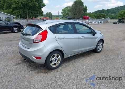 2016 Ford Fiesta Se z USA, uszkodzony, nr VIN 3FADP4EJ0GM207460